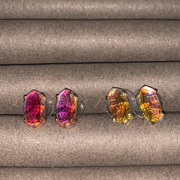 Kendra Scott Betty Dichroic glass studs - Picture 1 of 3